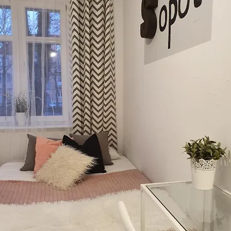 Pokoje W Centrum Sopotu - Ksiazat Pomorskich 23 Homestay szállás Sopot